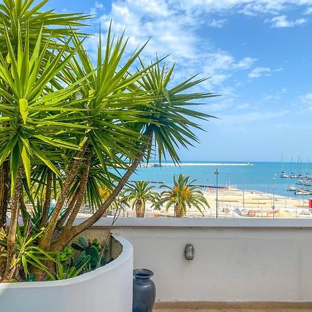 Terrazza Diomede- Manfredi Homes & Villas Манфредония Экстерьер фото