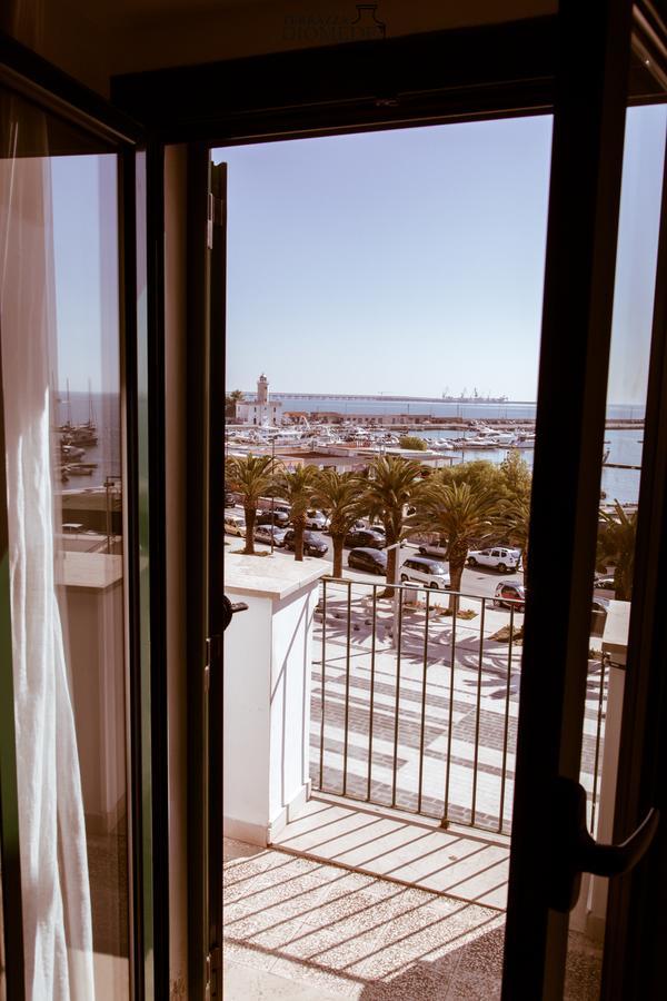 Terrazza Diomede- Manfredi Homes & Villas Манфредония Экстерьер фото